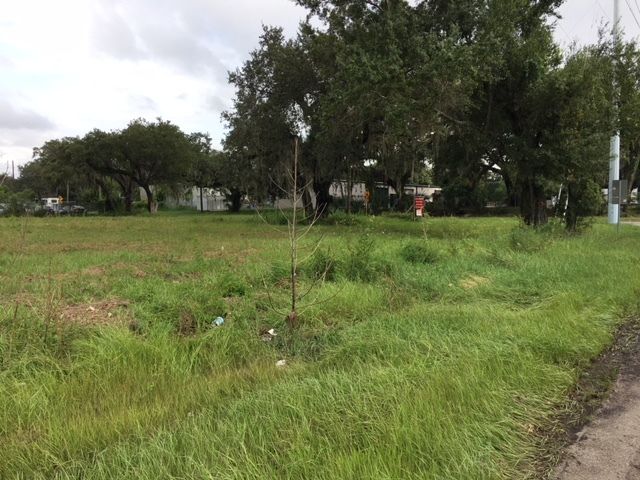 Columbus Broadway Industrial Landing: 6222 East Columbus Drive, Tampa, FL 33619